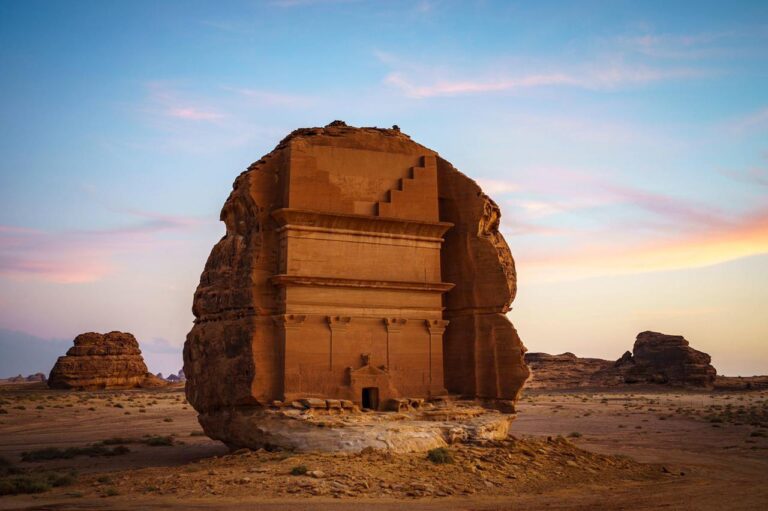 العلا.. متحف بلا جدران