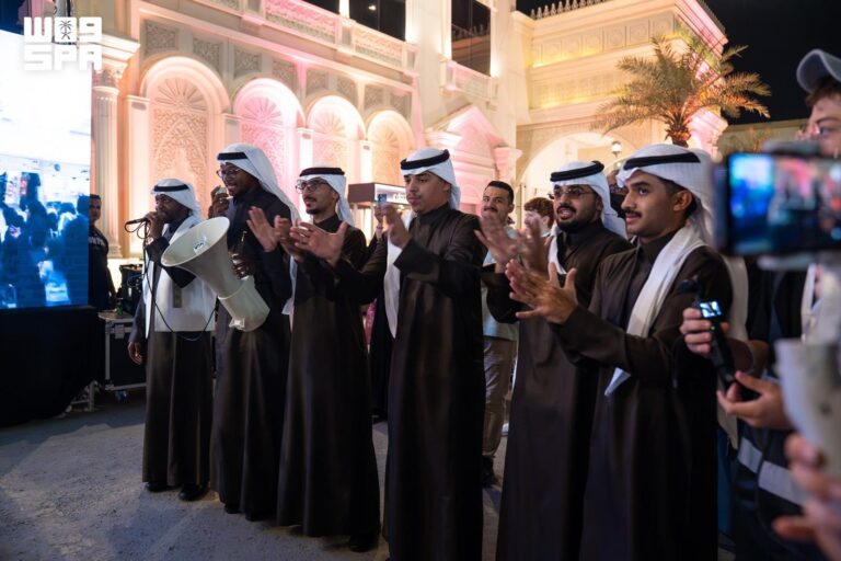 حكاية صيف» تفتح سوقًا للمواهب في مكة